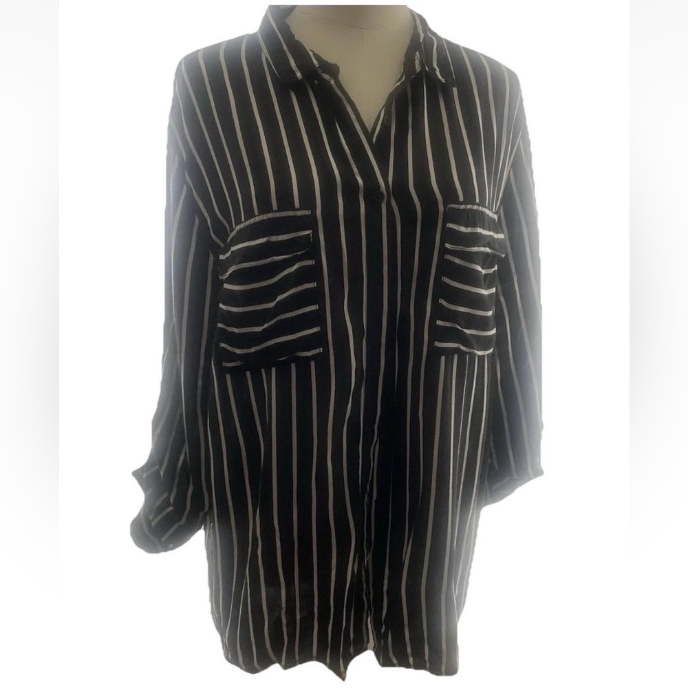 Women's Long Sleeve Black & White Striped Blouse Size XL Top Pockets